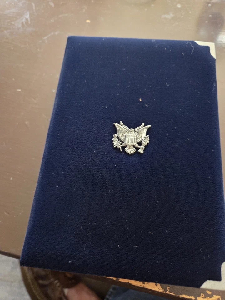 1994 UNITED STATES MINT PRESTIGE WORLD CUP SET WITH COA, CASE AND ORIG. BOX - Image 3 of 4