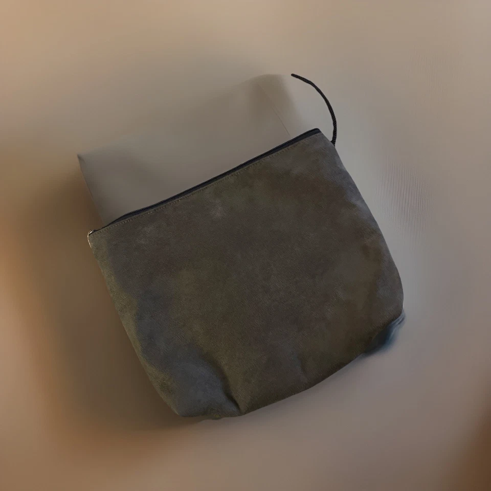 Bolso Bandolera de Colección Danny K Of Beverly Hills CA Tapiz y Gamuza Bolso Cartera Foto 2 de 3