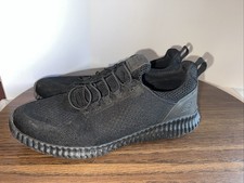 Skechers Shoes Mens Size 9.5 Cessnock Slip Resistant Black Mesh Relaxed Fit EUC