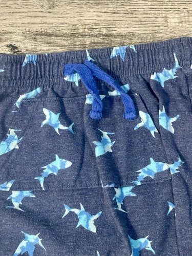 Cat & Jack Boys Shark Print Knit Shorts - Size 4T - Picture 2 of 8