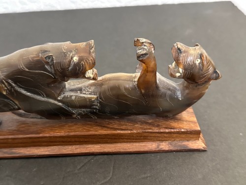 Carved Horn Tigers Fighting Playing Sculpture Figure - Picture 3 of 12