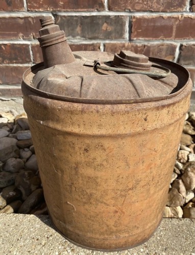 Vintage Super Early 5 Gallon Gas Petroleum Oil Service Station Can - Picture 4 of 6