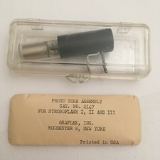 GRAFLEX PHOTO TUBE ASSEBLY FOR STROBOFLASH I,II AND III IN ITS CASE FOR GRAFLEX