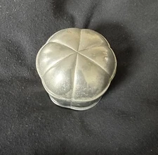 PIERRE DEUX LES ETAINS PEWTER HINGED DRESSER PILL TRINKET BOX