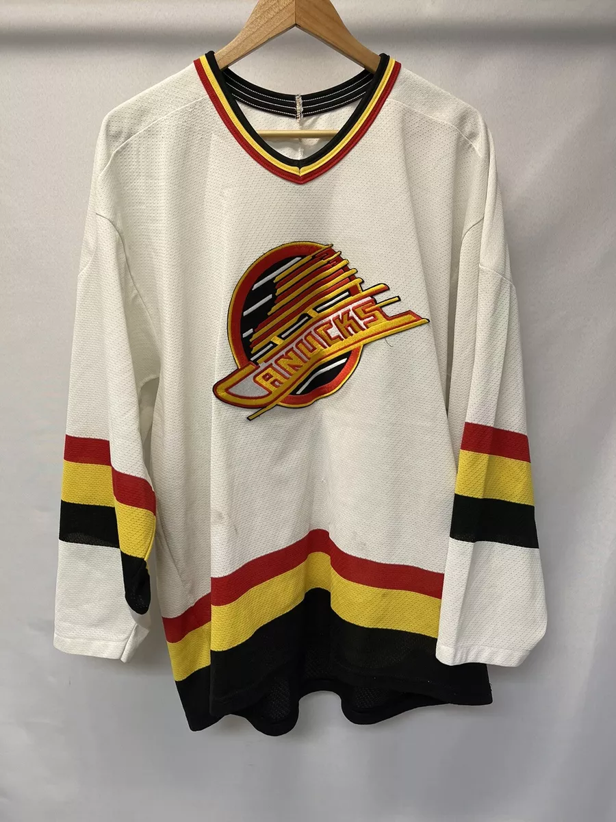 Vintage CCM Vancouver Canucks Flying Skate Jersey - Men's Large