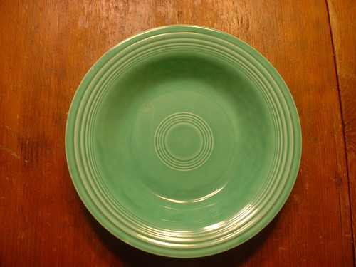 Vintage Original Fiesta Pottery Homer Laughlin Light Green Soup Bowl - Picture 2 of 3