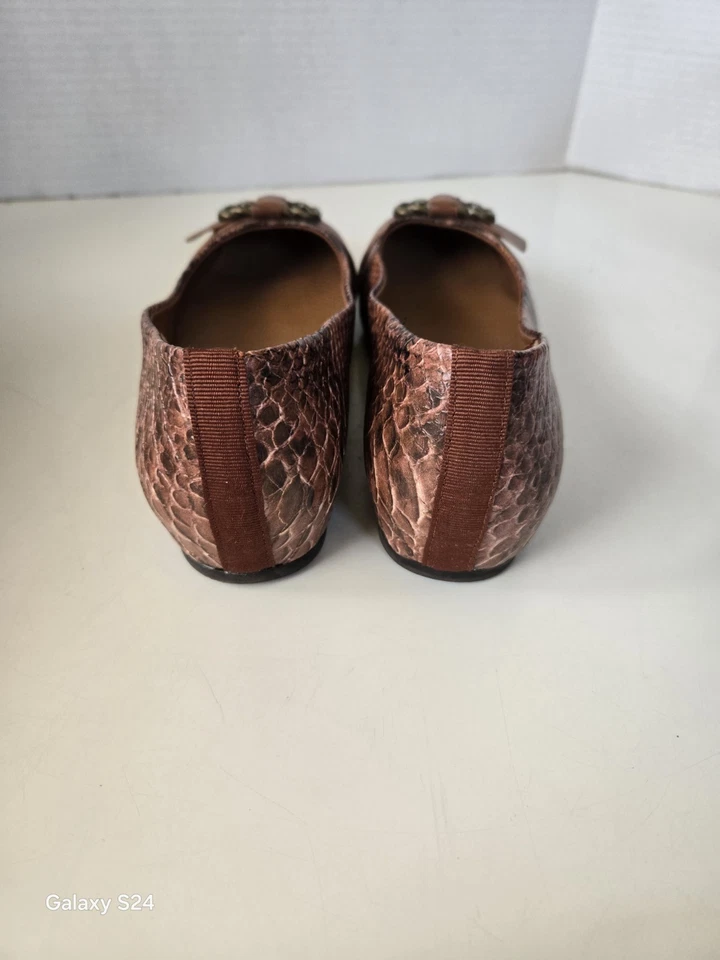 Mocasines BareTraps COLLETTE para mujer con hebilla diseño piel de serpiente - talla 6,5 M Foto 3 de 4