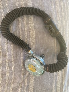 La Spirotechnique Mistral double hose regulator