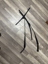 16-21 Honda Civic Si Sedan Windsheild Wiper Arm Set 16-21 Honda Civic Si Sedan Windsheild Wiper Arm Set