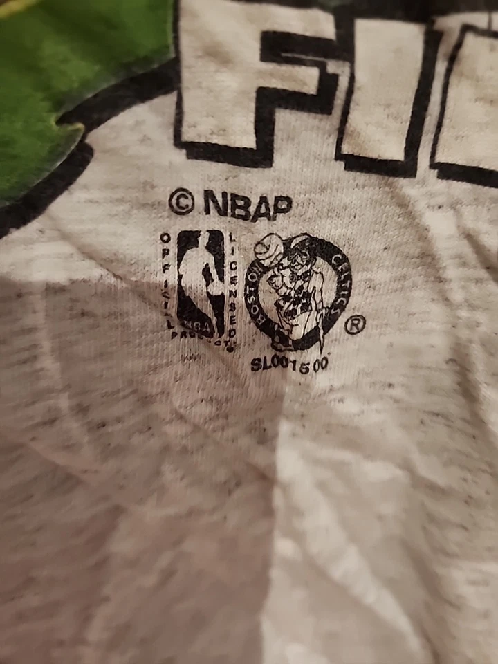 Roupa esportiva vintage Dominique Wilkins caricatura Boston Celtics Salem adulto grande. H1 - Imagem 3 de 4