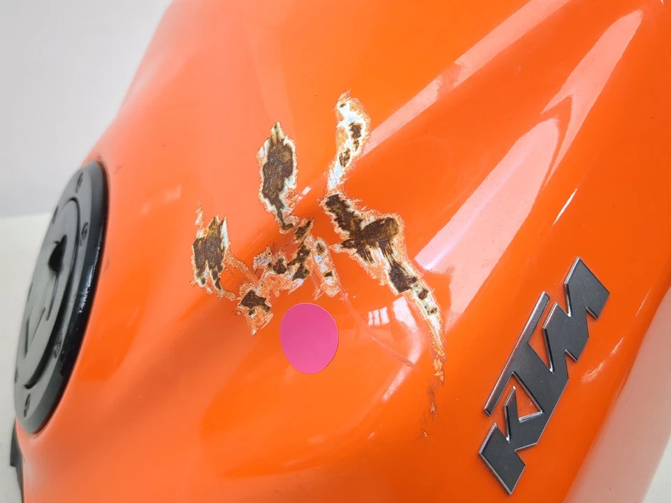 Depósito de gasolina 22-25 KTM 390 RC Foto 3 de 4