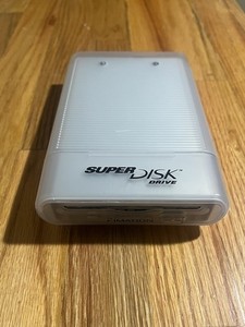 Imation Super Disk USB Drive, SD-USB-M2, Floppy Disc, No Power Supply, No cables