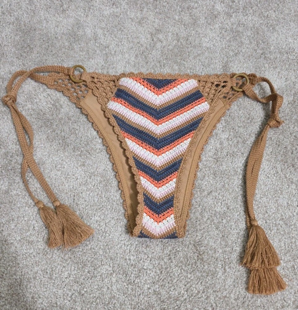 Aerie Crochet Cheekiest Tie Bikini Bottom Size M, NWT