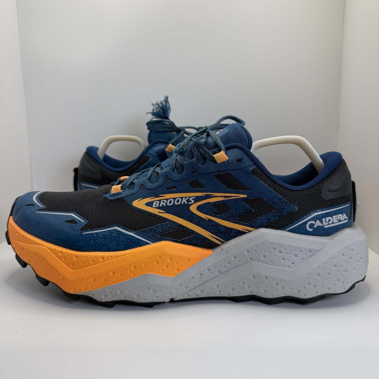 Brooks Caldera 7 Men’s 9 Shoes Blue 1104151D015 Running Trail Walking Sneaker