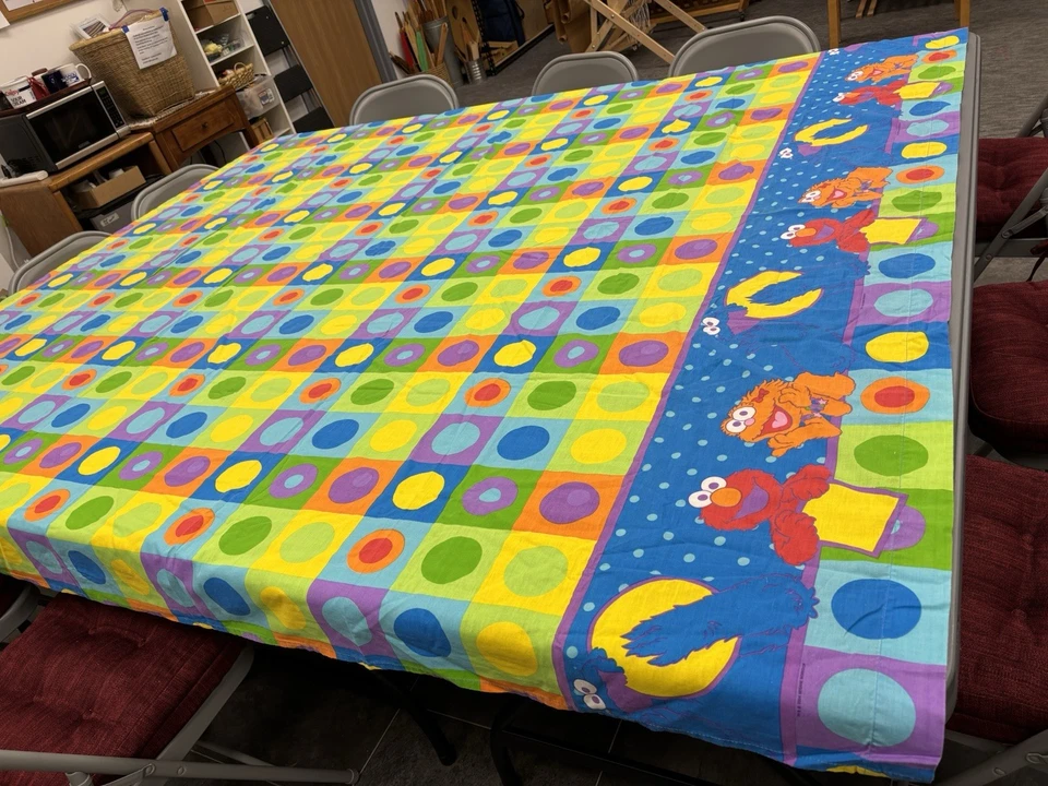 芝麻街全尺寸床床单几何彩色印花 Elmo Cookie — 第 2/4 张图片