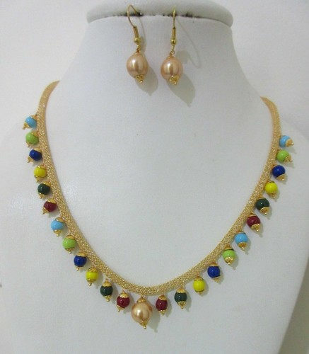 Indian Bollywood Gold Plated Multicolor Pearl Fashion Jewelry Necklace Set - Picture 2 of 2