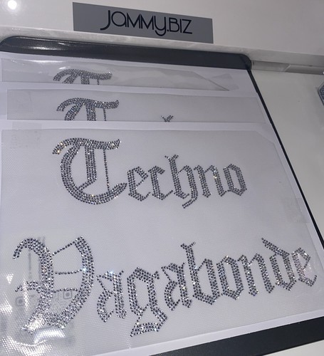 Alte englische Glitzer-Schrift - individuelles Aufbügeln Hot Fix Strass Diamant Wärmeübertragung - Bild 4 von 17