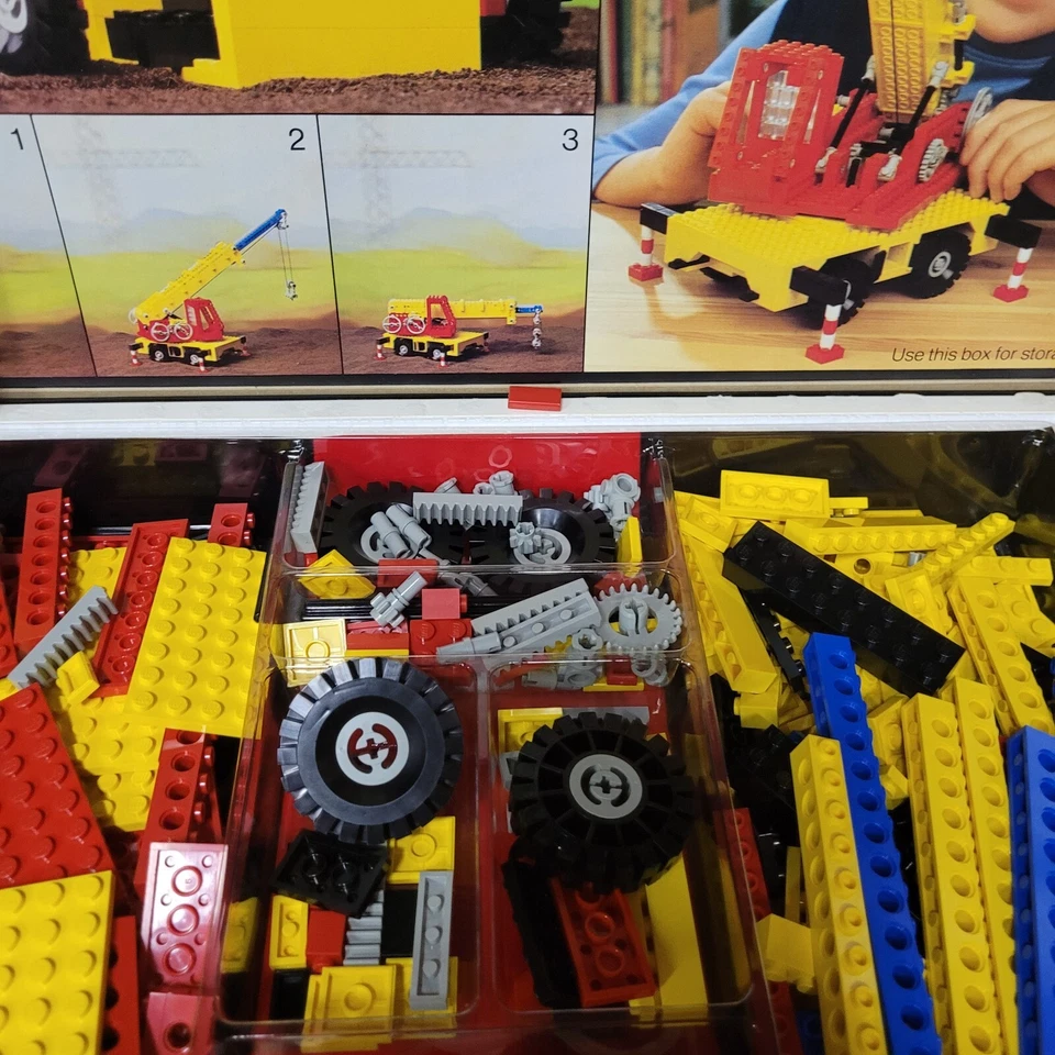 RETIRED 1979 LEGO 955 Mobile Crane Expert Builder Complete? Instructions & Box - Image 3 of 4