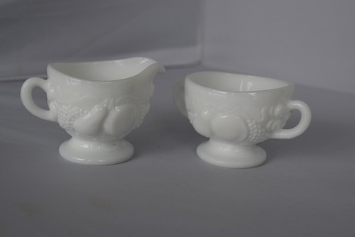 Westmoreland Della Robia Milk Glass Footed Creamer & Sugar Bowl Embossed Fruit - Picture 2 of 7