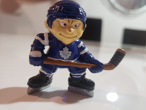 ✅ "NHL Toronto Maple Leafs Lil Sports Brat Keychain Collectible"