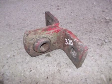 Farmall 300 RC IH tractor 2pt fasthitch quick hitch frnt mounting brace bracket