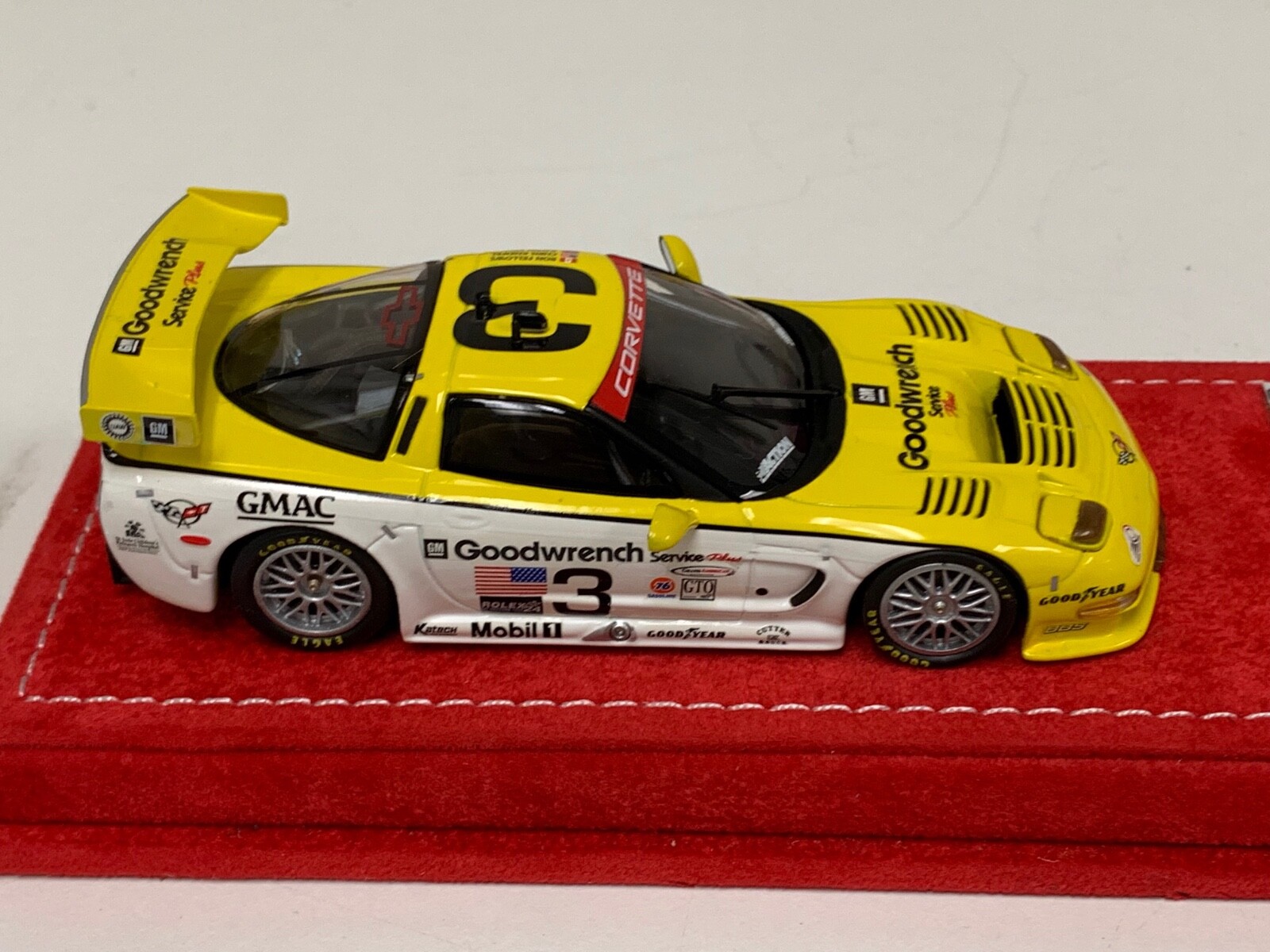 Picture 6 of 9