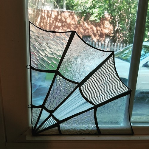 Stained glass clear texture spider web corner home rustic decor halloween gothic - Picture 4 of 11
