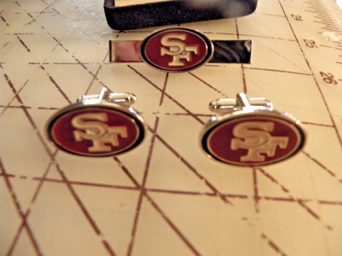 San Francisco 49ers Cufflinks, Tie Clip Clasp NWOT - Picture 2 of 4
