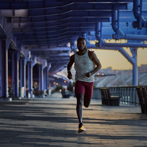 Garmin Forerunner 965 Premium Running & Triathlon GPS Smartwatch, AMOLED Display - Picture 3 of 24