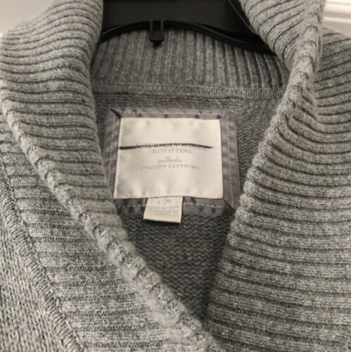 American Eagle Outfitters Gray Shawl Neck Knit Sweater sz S - Picture 3 of 6