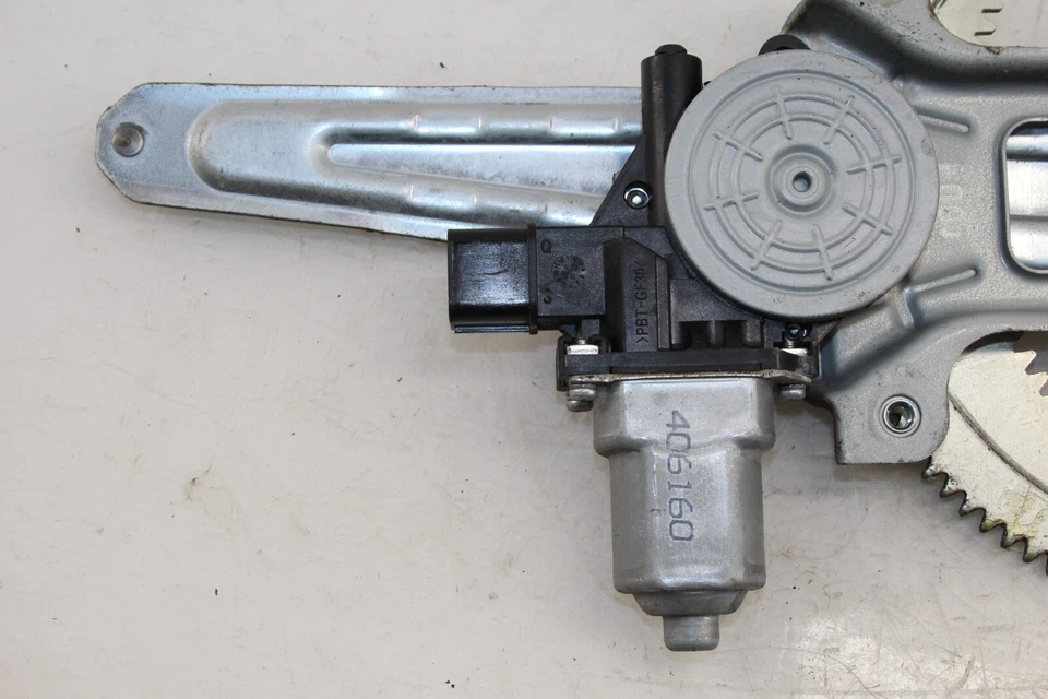 2015-2021 Subaru WRX Rear Right Window Regulator OEM EA71 - Image 3 of 4