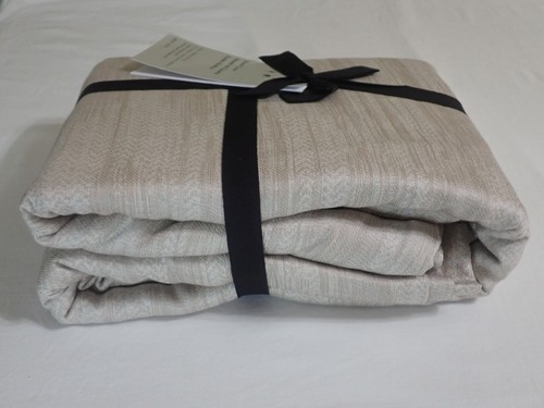 NWT WEST ELM CALIFORNIA KING DUVET COVER 92"x108" SILKY LYOCELL TENCEL STRIATED - Picture 8 of 8