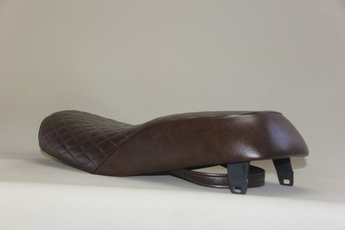 1980-1981 Suzuki GS250 GS250T Twin cafe racer motorcycle saddle seat CODE: L1220 - Picture 7 of 8