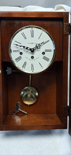 Howard Miller 620-132  Clock. 69 th. Anniversary edition. - Picture 6 of 13