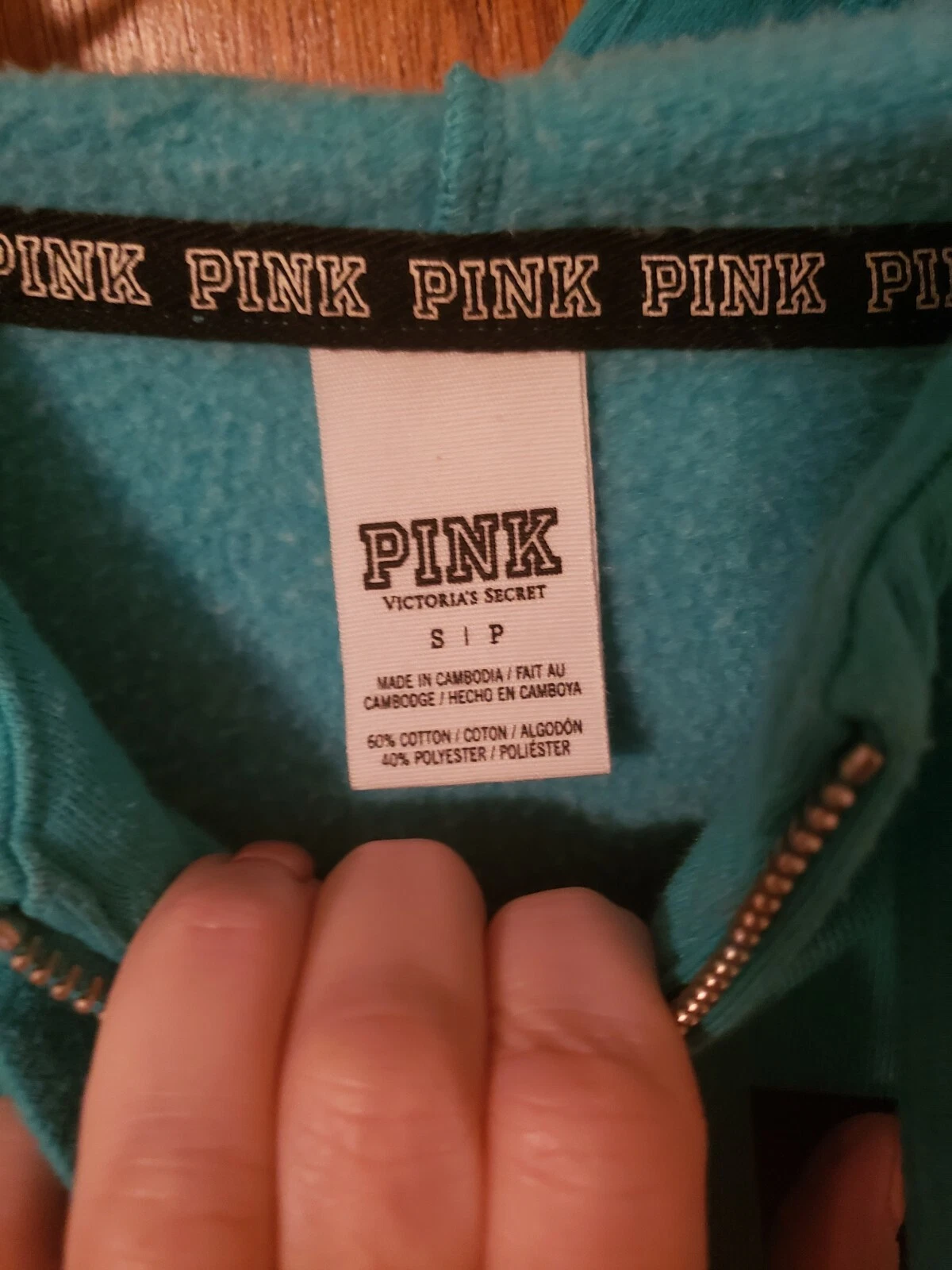 UNDERCOVER Felpa con cappuccio donna ROSA Victoria Secret acqua teal taglia small S usata in ottime condizioni vedi foto cappuccio