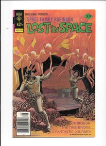 Space-Family-Robinson-Lost-In-Space-52-August-1977