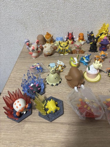 Pokemon Kids Finger Puppet Figure Huge Lot Set Vintage Bulk Bundle Sale Bandai - Picture 3 of 9