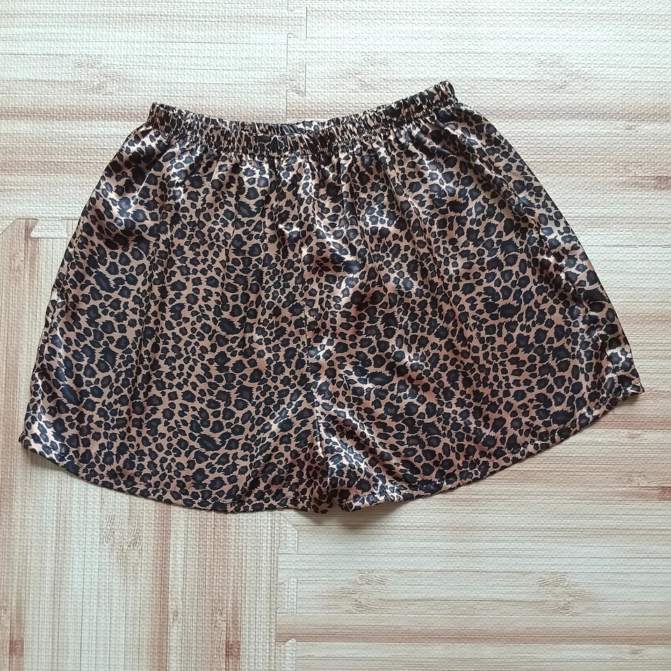 Fredericks Of Hollywood Vintage Satin Sleep Shorts Large Leopard Print - Image 4 of 4