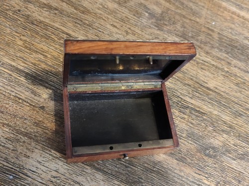 Boîte à Timbres En Bois De Rose Époque Napoléon III. - Imagen 8 de 18