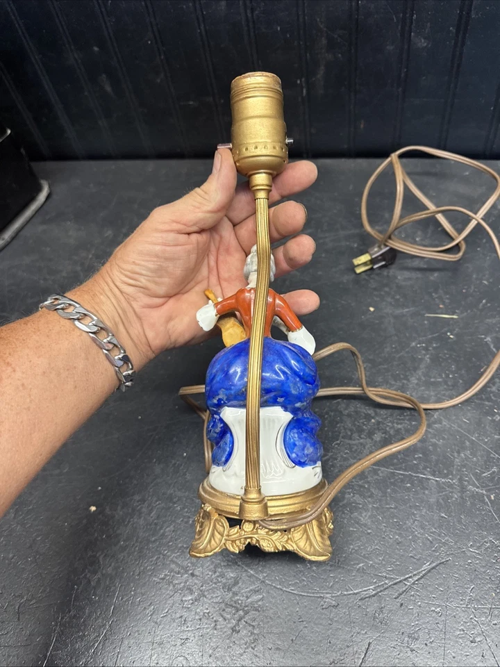 White Gold Gilded Porcelain Lady Playing Violin Figural Lamp Possibly German - Image 3 of 4