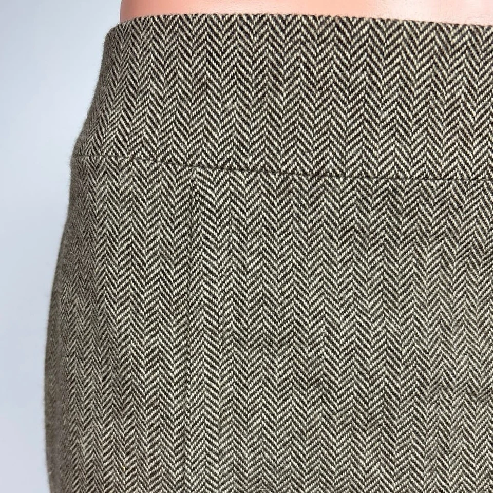 Falda recta lápiz hasta la rodilla Banana Republic marrón lana espiga talla 2 Foto 4 de 4