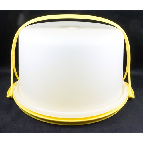 Vintage Tupperware Harvest Gold Cake Keeper / Carrier w/ Handle 9 inch Diameter - Picture 2 of 13
