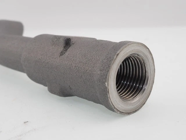 Barra de amarre exterior original Audi 4G0-423-812-A Foto 3 de 4