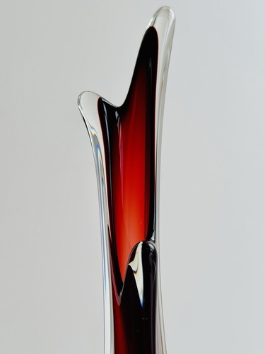 Vintage Three Finger Swung Art Glass Vase, Red Cased in Clear, Polished Bottom - Picture 5 of 20