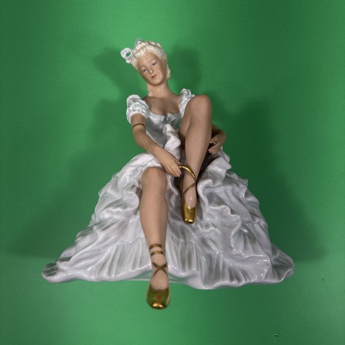 Prima Ballerina Dancer Schaubach Kunst Wallendorf Porcelain Figurine Germany - Picture 6 of 10