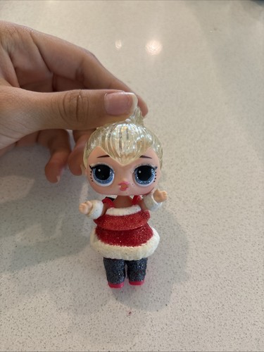 MGA ~ LOL Surprise Fashion Doll ~ discoteca invernale ultra rara ~ slitta bambina 230208A2 - Foto 3 di 3