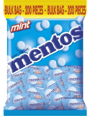 Mentos Mint Candy Pillow pack, Minty Freshness and Enjoyable Chew Bulk Pack 540g