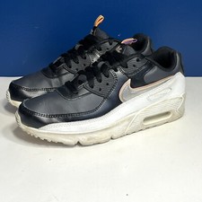 Nike Air Max 90 Leather SE GS Sneaker Black and White DJ0414-001 Youth Size 7