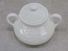 New Wedgwood White Strawberry