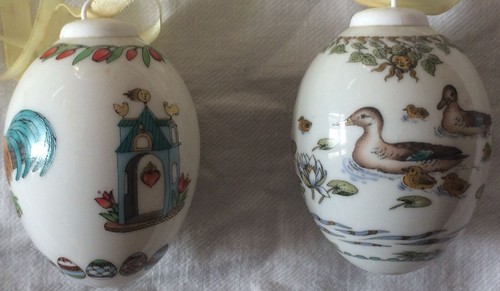 Zwei Ostereier aus Porzellan der Firma HUTSCHENREUTHER 1989 und 1993 - Picture 4 of 4